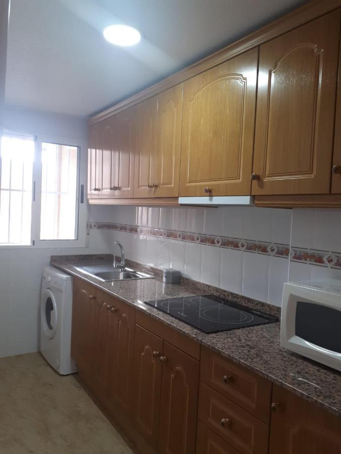 Apartamento 9 De Octubre ลอส มอนเตสซินอส ภายนอก รูปภาพ