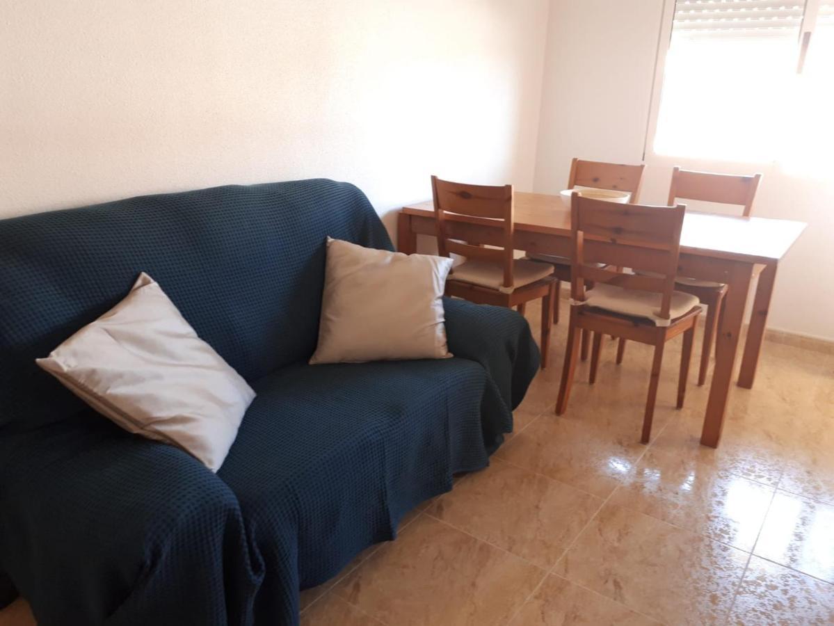Apartamento 9 De Octubre ลอส มอนเตสซินอส ภายนอก รูปภาพ