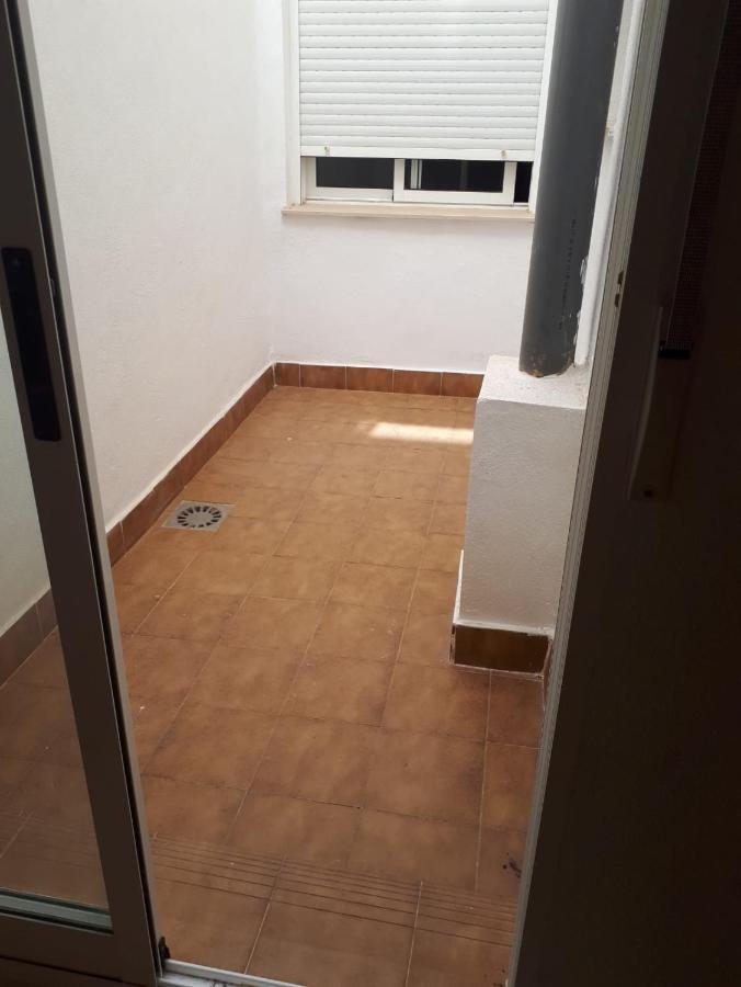Apartamento 9 De Octubre ลอส มอนเตสซินอส ภายนอก รูปภาพ